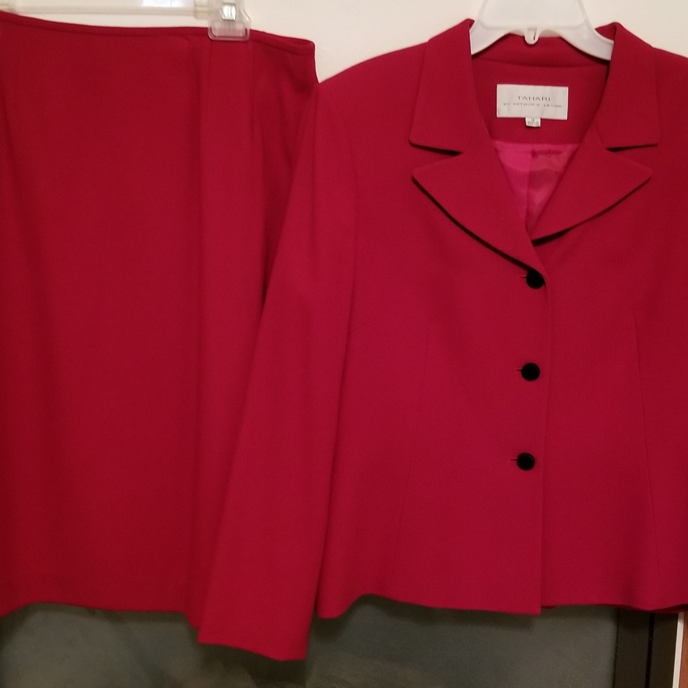 Classic never out of style Skirt suit